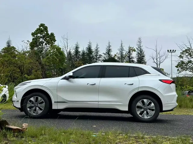Buick E5 — Фото автомобиля 10