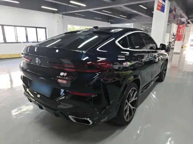BMW X6 — Фото автомобиля 6