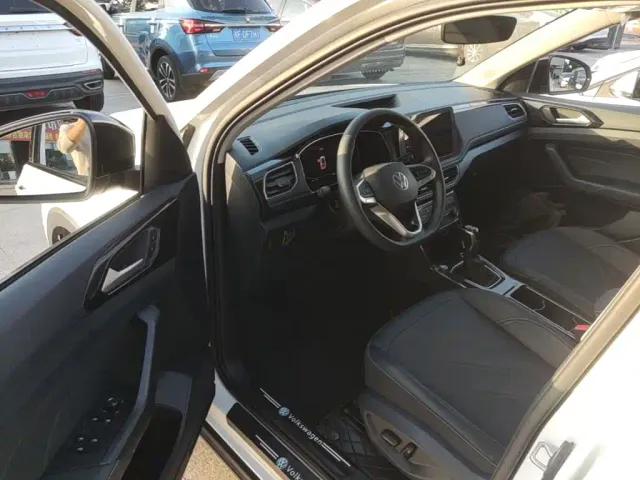 Volkswagen Tharu — Фото автомобиля 15
