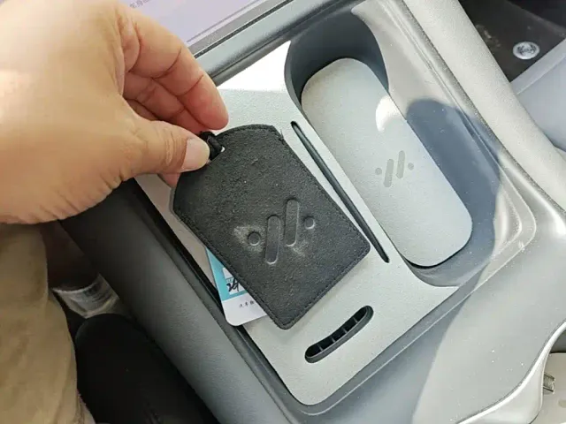 IM Motors LS6 — Фото автомобиля 8