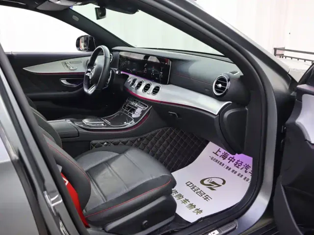 Mercedes-Benz E-Class AMG — Фото автомобиля 22