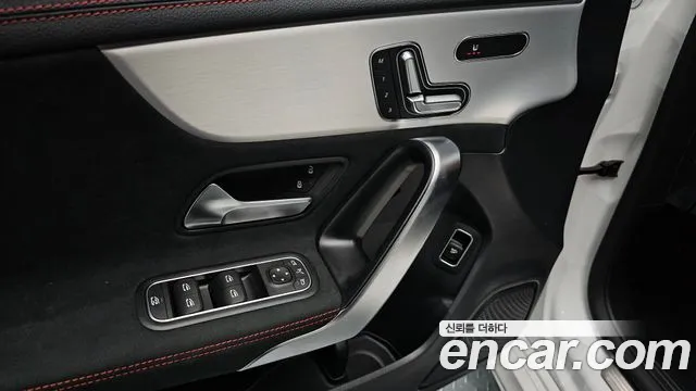 Mercedes-Benz CLA-Class — Фото автомобиля 29