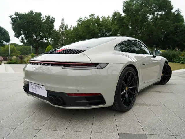 Porsche 911 — Фото автомобиля 17