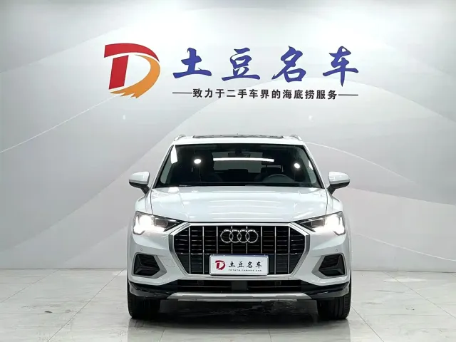 Audi Q3 — Фото автомобиля 2