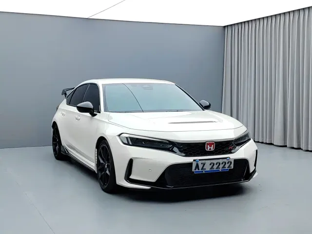 Honda Civic — Фото автомобиля 3
