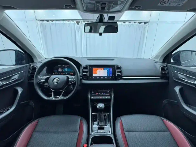 Skoda Karoq — Фото автомобиля 15