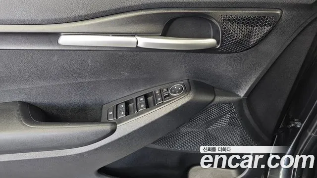 Kia Seltos — Фото автомобиля 27