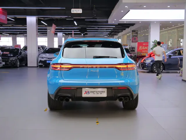 Porsche Macan — Фото автомобиля 6