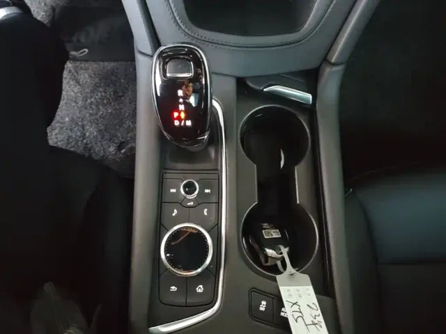 Cadillac XT5 — Фото автомобиля 13