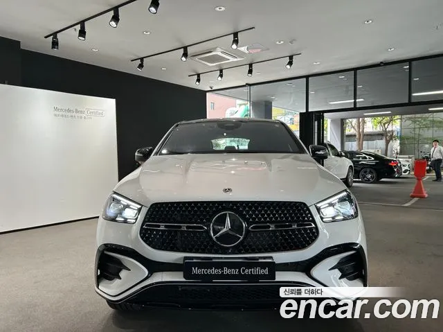 Mercedes-Benz GLE-Class — Фото автомобиля 3