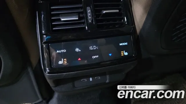 Renault-KoreaSamsung Grand Koleos Grand Koleos — Фото автомобиля 15