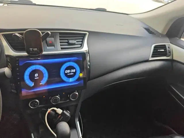 Nissan Sylphy — Фото автомобиля 13