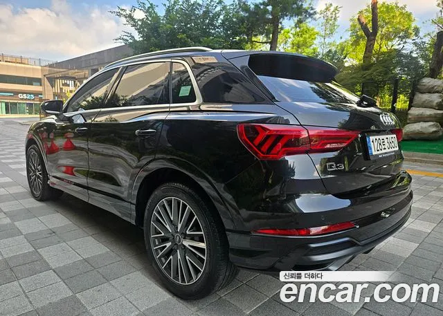Audi Q3 35 TDI quattro Premium — Фото автомобиля 4