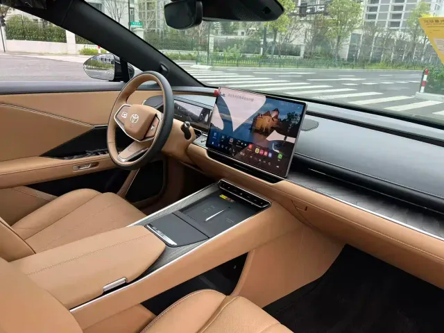 Toyota BoZhi 7 — Фото автомобиля 12