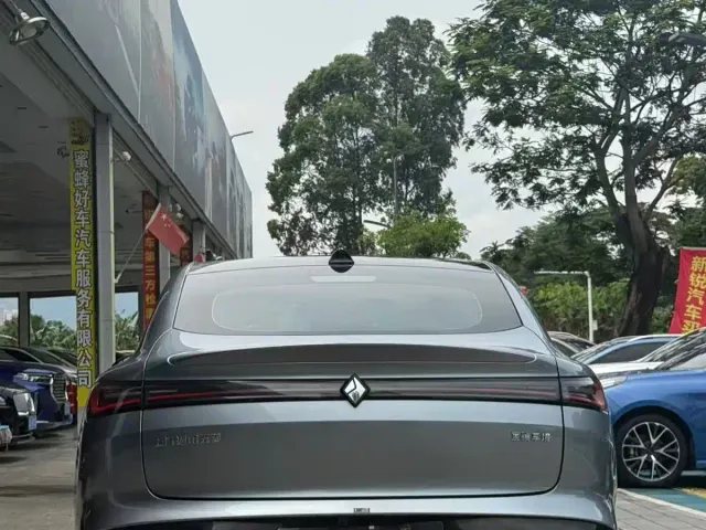 Baojun Xiangjing — Фото автомобиля 9
