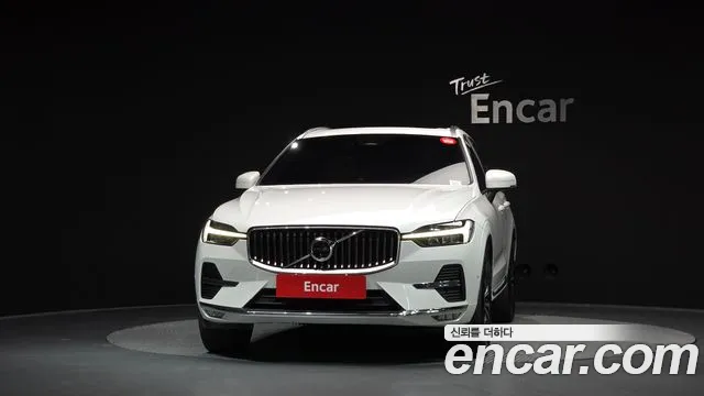 Volvo XC60 2nd Gen — Фото автомобиля 3