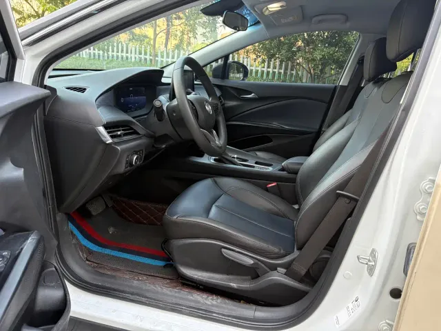 Buick Velite 6 — Фото автомобиля 9