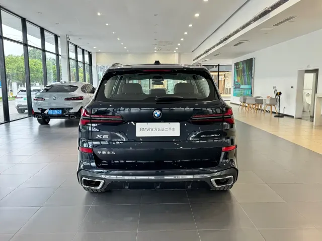 BMW X5 — Фото автомобиля 14