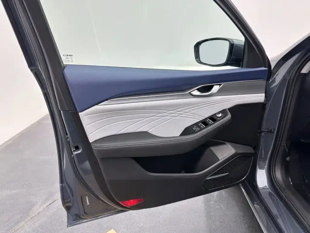Geely Xingrui — Фото автомобиля 14