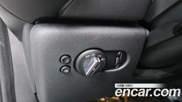 Mini Cooper Cooper 5 дверей Classic — Фото автомобиля 14