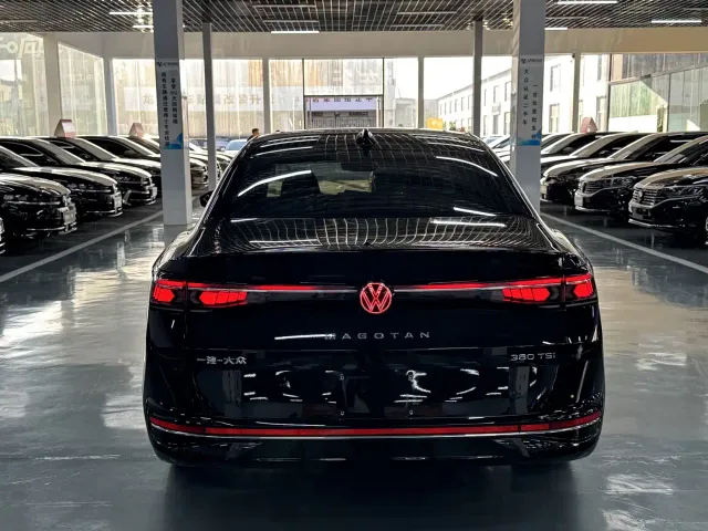 Volkswagen Magotan — Фото автомобиля 8
