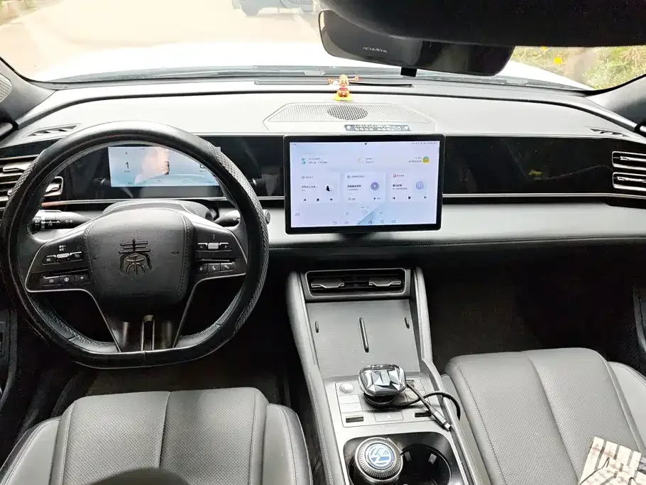 BYD Qin L 2024 DM-i 120KM Leading — Фото автомобиля 12