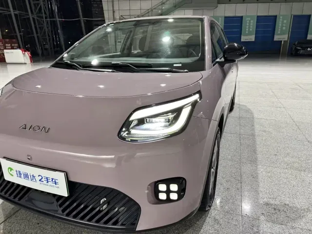 GAC AION UT super — Фото автомобиля 19