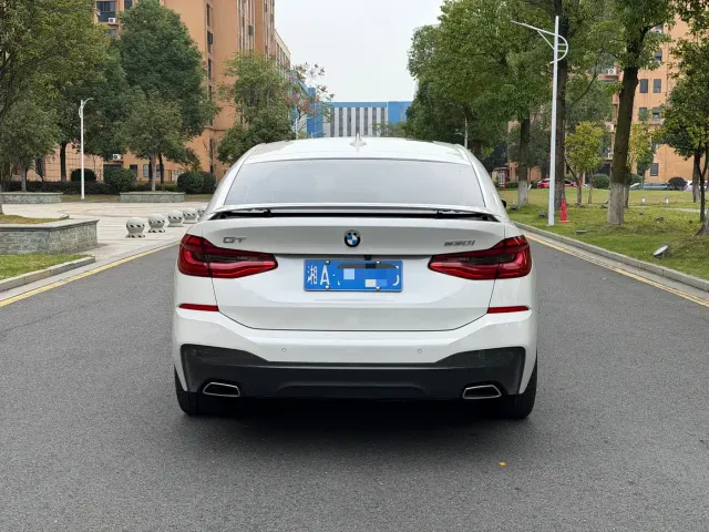 BMW 6 Series Gran Turismo — Фото автомобиля 8