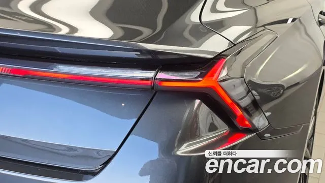 Kia K8 (New) Hybrid — Фото автомобиля 8