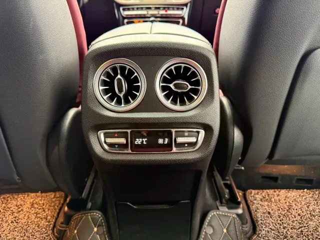 Mercedes-Benz G-Class — Фото автомобиля 10