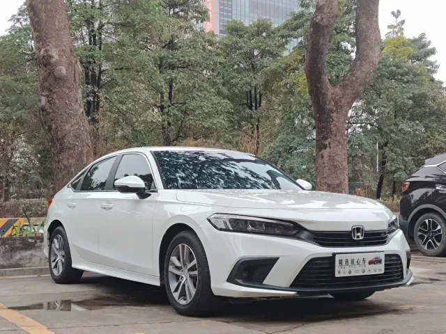 Honda Civic — Фото автомобиля 3