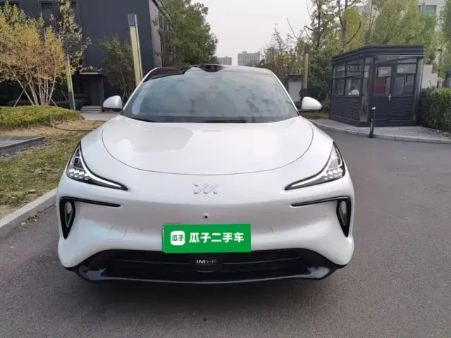 IM Motors LS6 — Фото автомобиля 2