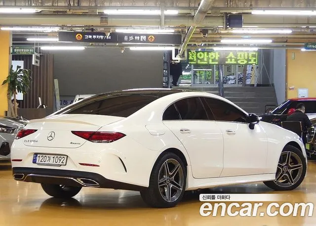 Mercedes-Benz CLS-Class — Фото автомобиля 2