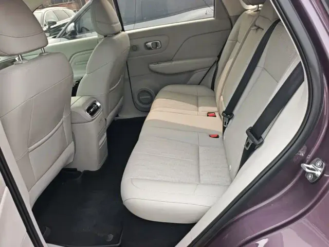 Leapmotor B10 — Фото автомобиля 16
