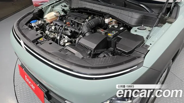 Hyundai Kona Kona (SX2) Бензин 1.6 турбо 2WD — Фото автомобиля 6