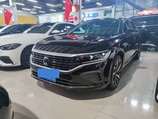 Фотография автомобиля — Volkswagen Passat