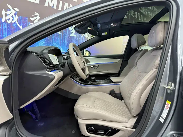BYD Han — Фото автомобиля 7