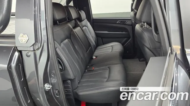KG_Mobility_Ssangyong Rexton Новый Rexton Sport Khan Дизель 2.2 4WD — Фото автомобиля 12