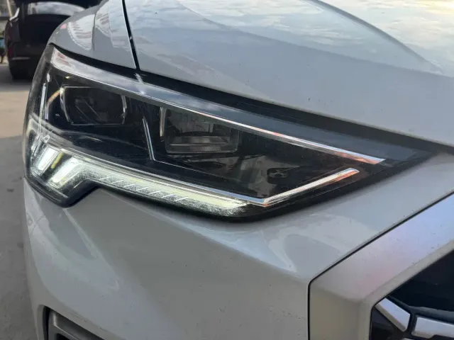 Audi Q3 — Фото автомобиля 4