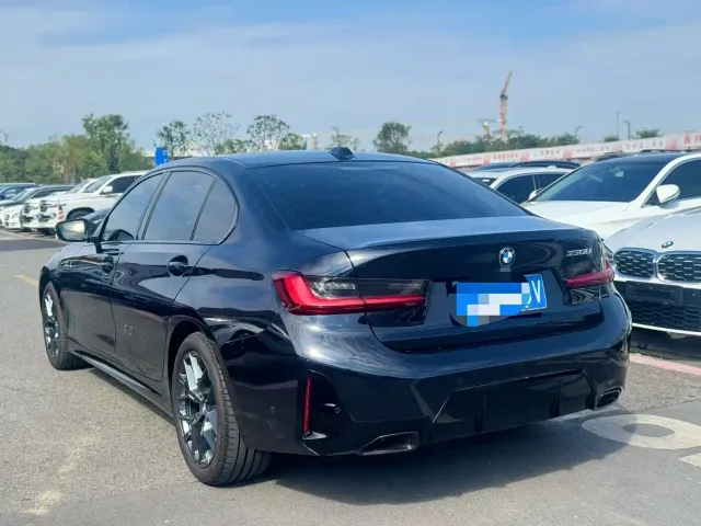 BMW 3 Series — Фото автомобиля 7