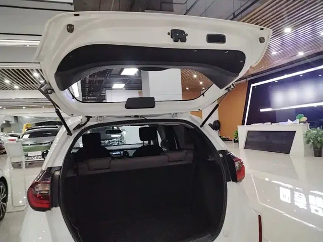 Honda Fit — Фото автомобиля 18