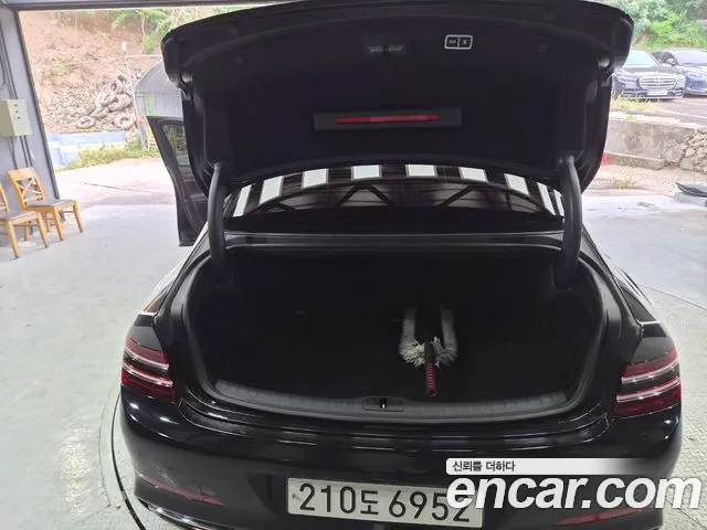 Genesis G80 Бензин 3.5 турбо AWD — Фото автомобиля 7