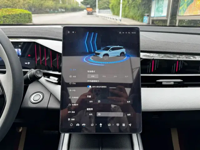 Geely Boyue L — Фото автомобиля 20
