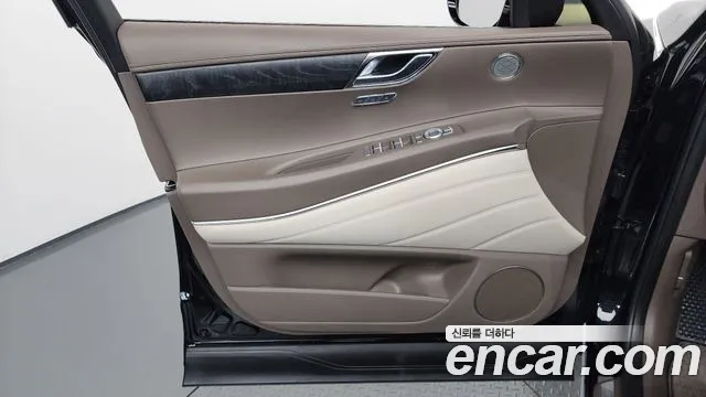 Genesis GV80 2.5T Бензин AWD — Фото автомобиля 19
