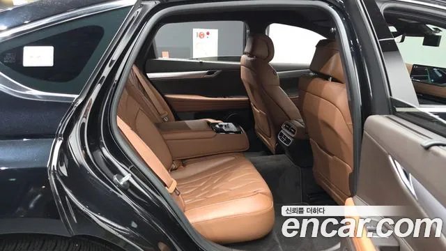 Genesis G80 RG3 — Фото автомобиля 12