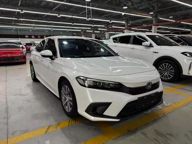 Honda Civic — Фото автомобиля 3