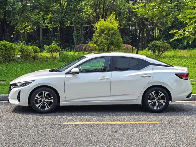Nissan Sylphy — Фото автомобиля 4