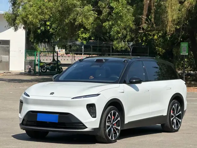 Фотография автомобиля — Nio ES8