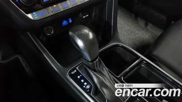 Hyundai Sonata New Rise — Фото автомобиля 12