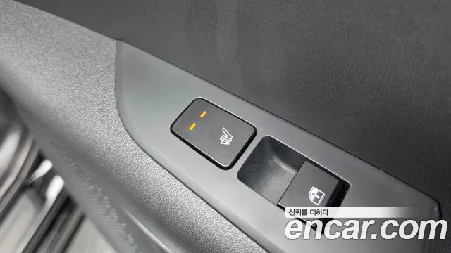 Kia Niro Niro (New) — Фото автомобиля 28